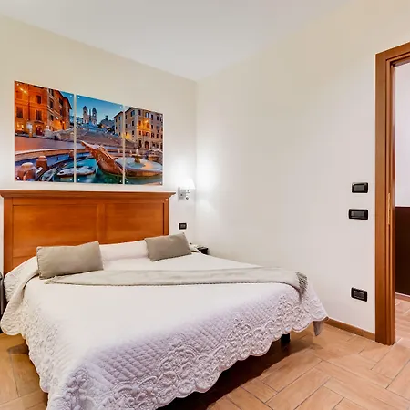 Residenza 2* ローマ